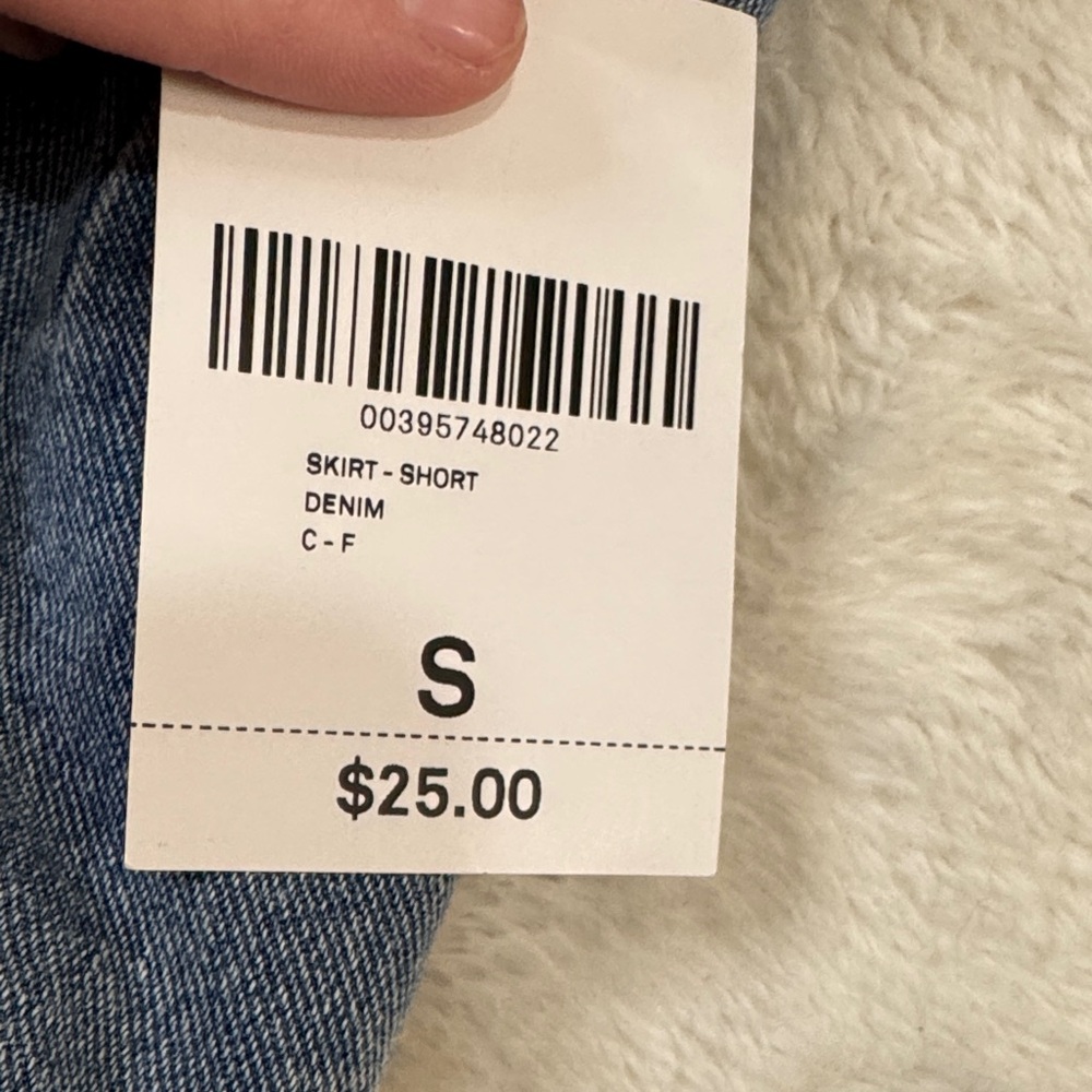 NWT Forever 21 Blue Denim Skirt - Picture 4 of 5